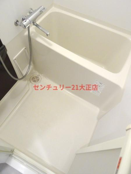 エステージ難波ＷＥＳＴの浴室|★ゆっくりシャワー★