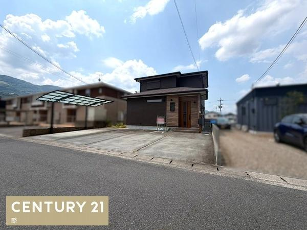 かつらぎ町妙寺　中古戸建の前面道路含む現地写真
