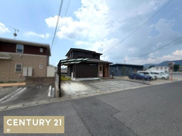 かつらぎ町妙寺　中古戸建の前面道路含む現地写真
