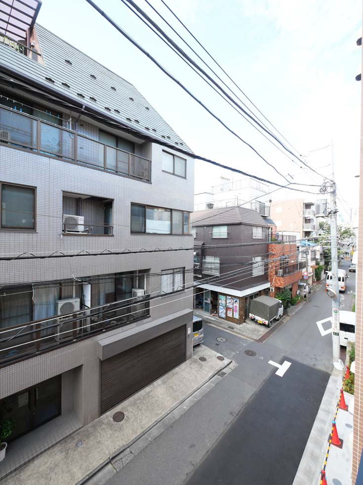 コンポジット渋谷本町の内装
