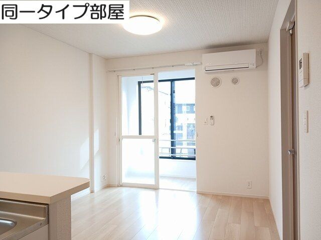 ハッピーフィールド　なのはな館の居間・リビング|使いやすいリビングです