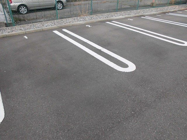 メビウスの駐車場|駐車場です