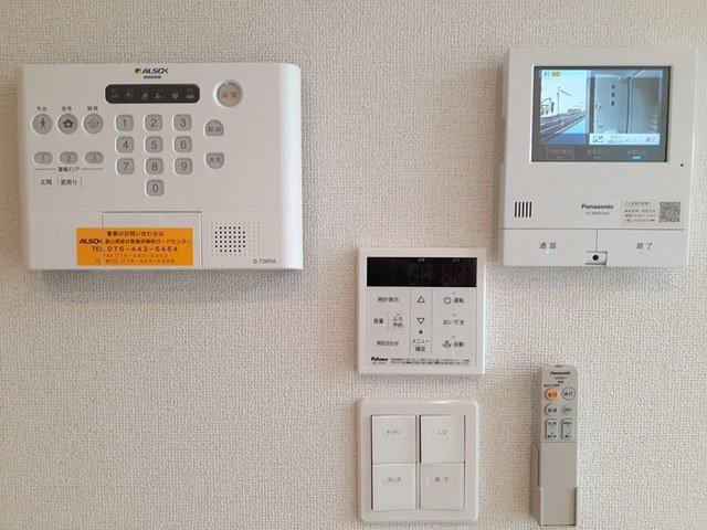 ヒカルサ高岡角ウエストのセキュリティ
