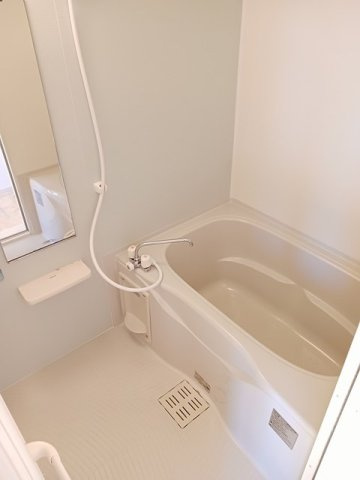 メゾン　ド　ペルレ　住村　Ⅱの浴室