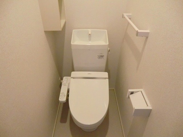エテルノ　宮　Ａのトイレ