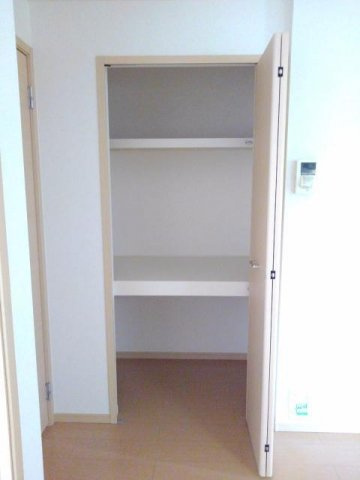 クレメントＢの収納