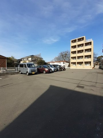ベル・オーブⅡの駐車場