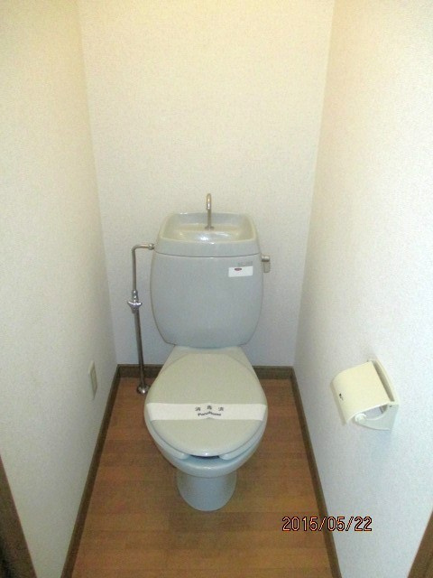 セゾンビブレのトイレ|コンパクトで使いやすいトイレです