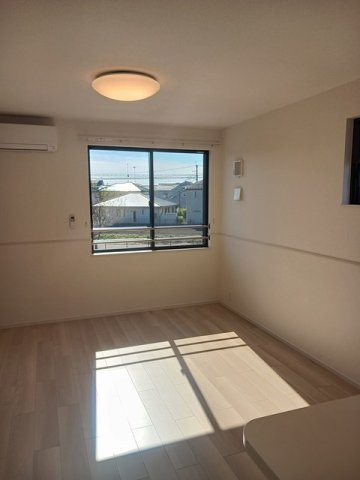 カーサエテルノＣの居間・リビング