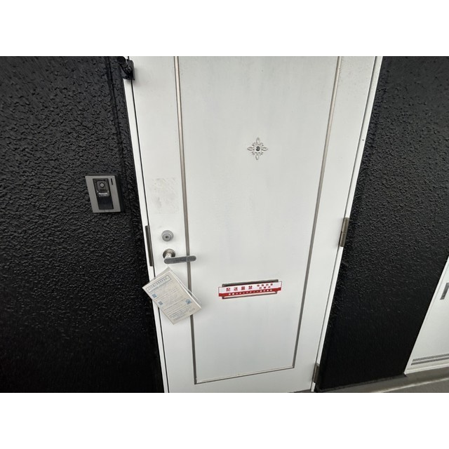 エスポワールトミタの玄関
