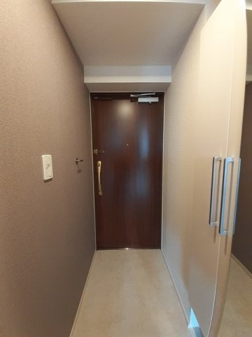 Ｋ・ＳガーデンⅢの玄関
