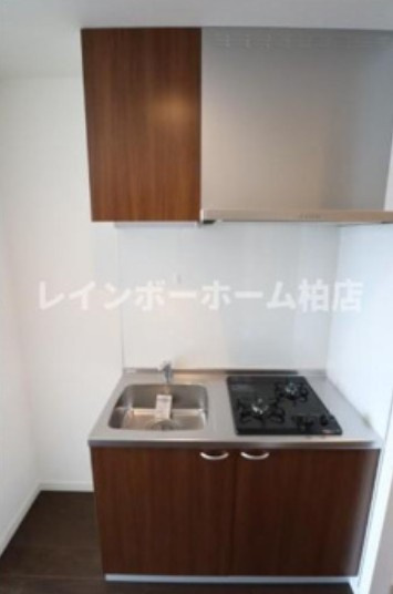 特典：仲介手数料が50％OFFです‼のキッチン|別部屋。参考写真。