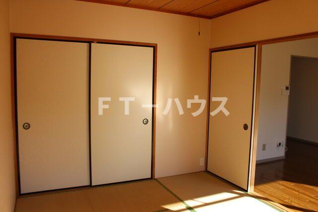 レジョンドール船橋の和室