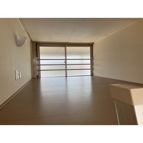 上前ハイツIの内装