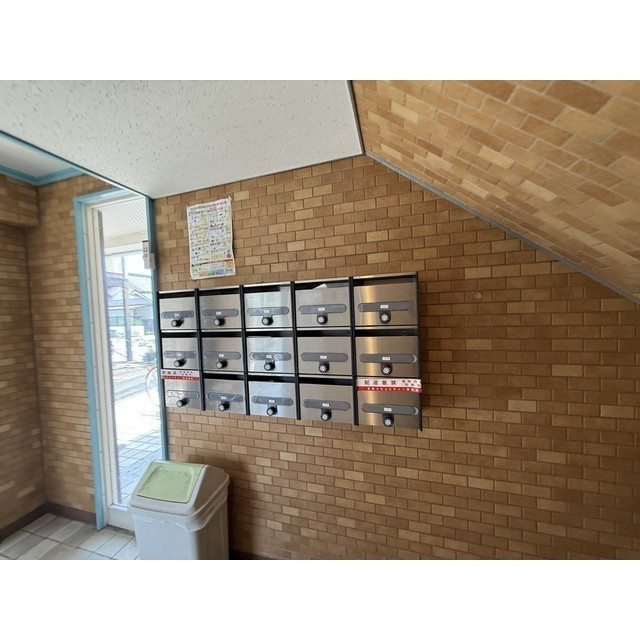 ローズアパートメント泉10番館のその他