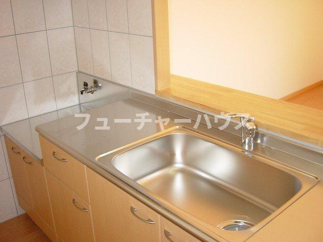エンスィートプリュー（Ensuite Plus）のキッチン|キッチン（反転）