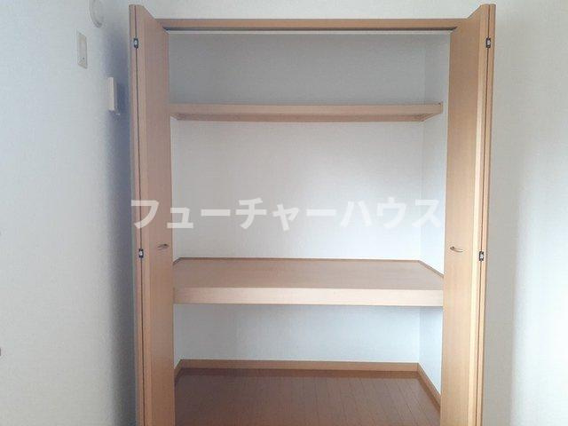 メゾンルミエールの収納|便利な収納スペースです