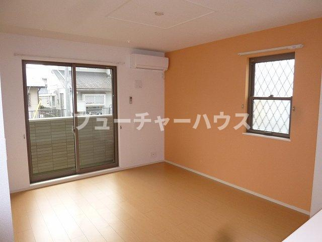 グランディール　アイの居間・リビング|使いやすい居間です