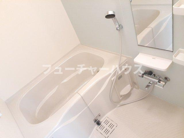 ベラ・ルーチェの浴室|コンパクトで使いやすいお風呂です
