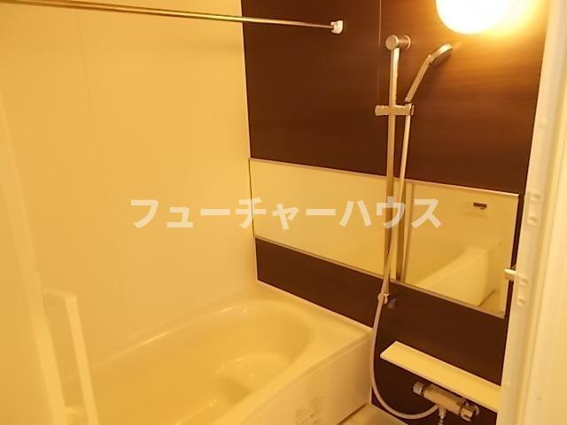 サン・アベニューの浴室