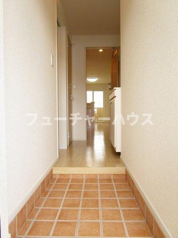 ラルーチェの玄関