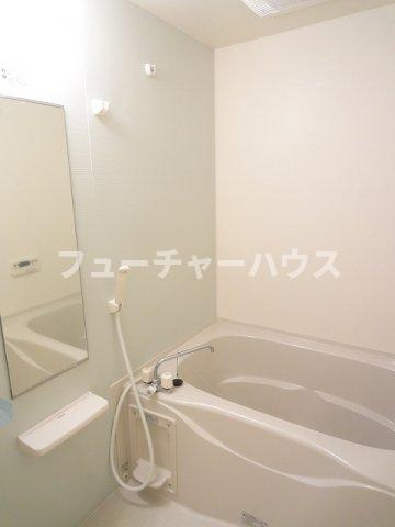 ヴェルデ欅の浴室