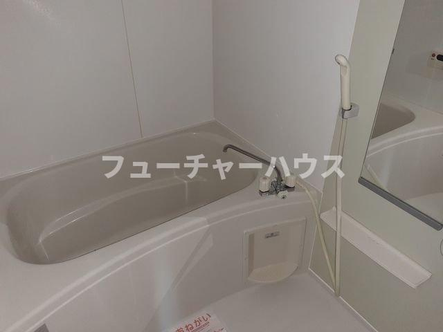 メゾンドリカムⅣの浴室