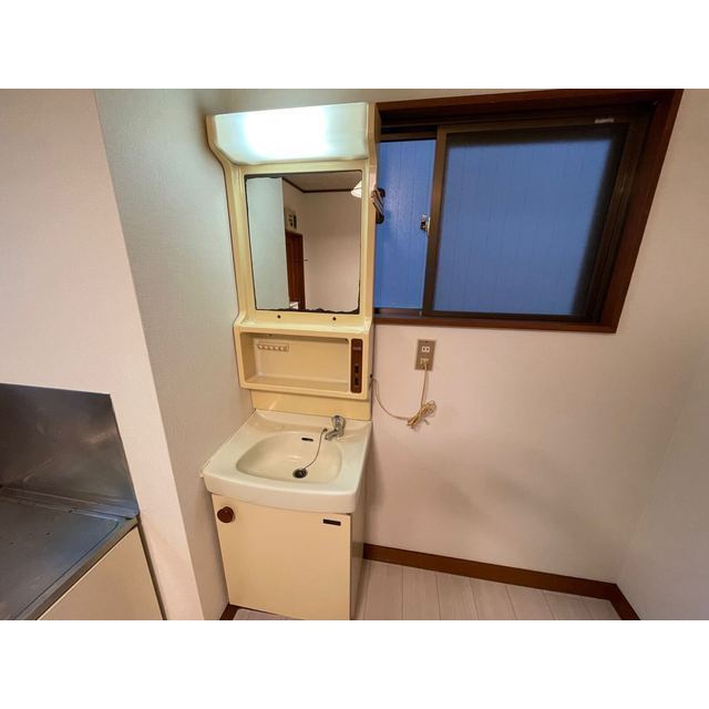 なとりビル3の洗面所
