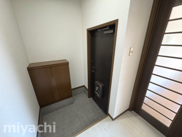 エクセレントブルームの玄関