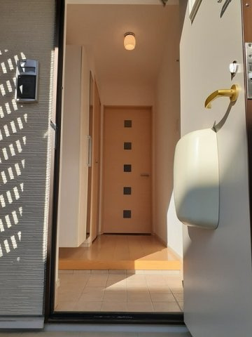 エルミタージュ・トミの玄関