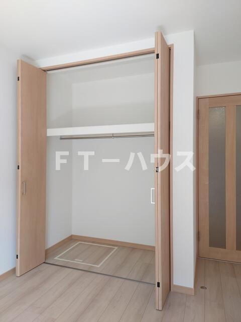 ロワール原木の収納