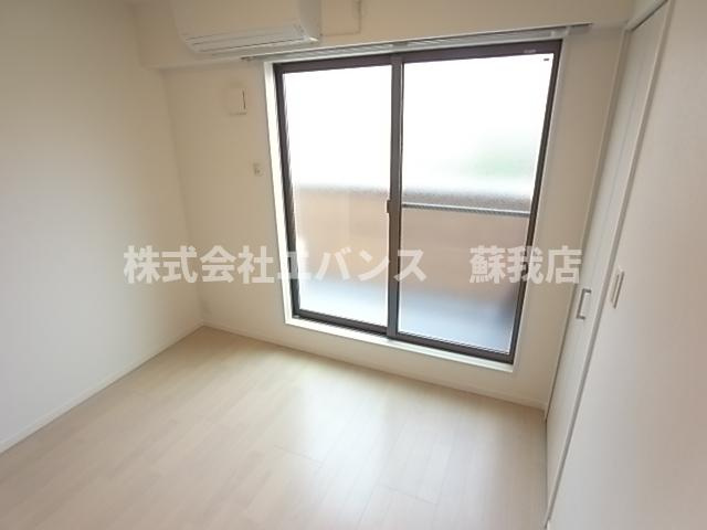 【寝室】 | グランダ千葉 | 別部屋の写真になります。