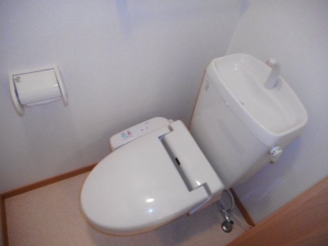 【トイレ】 | サニーサイド | 清潔感のあるトイレです