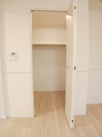 セリーンガーデン　Ⅳの収納|大きなものも収納できそうです