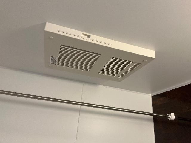 エテルナのその他|浴室乾燥機（イメージ）