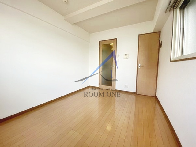 ＶＩＬＬＡ　Ｃｈｉｄｏｒｉの居間・リビング|洋室のお部屋です。