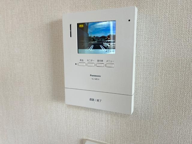 Ｇｒａｎｄｉｒの内装|カメラ付インターホン