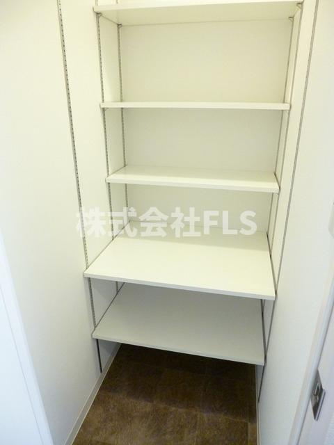 北区赤羽南２丁目の賃貸マンションの収納