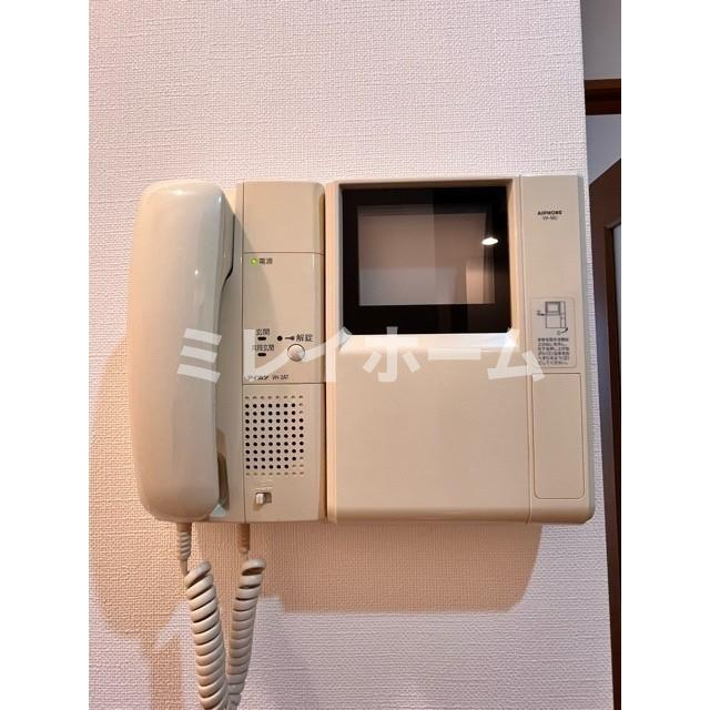 スプリングヒルズのセキュリティ|同建物内別のお部屋の参考写真になります。