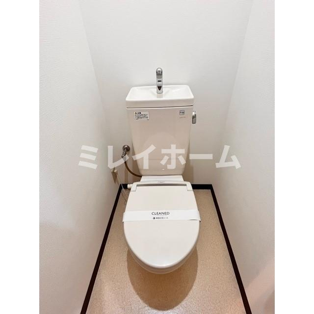 スプリングヒルズのトイレ|同建物内別のお部屋の参考写真になります。