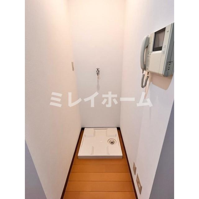 スプリングヒルズの設備|同建物内別のお部屋の参考写真になります。
