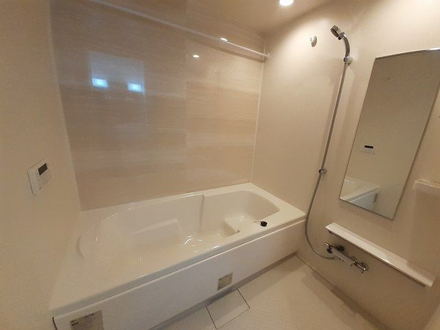 ヴァンヴェール丸岡　ＲＳの浴室