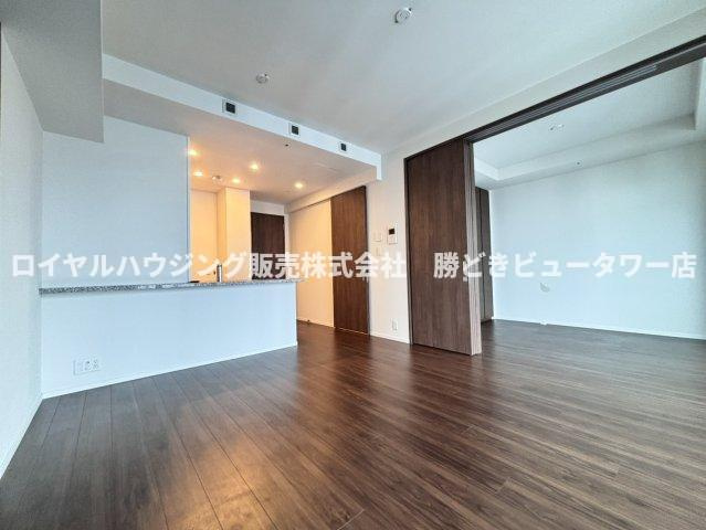 【居間・リビング】