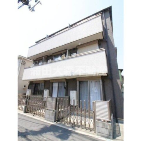 Casa de Paz Kamataの外観|2017年3月築　軽量鉄骨造地上3階建て総戸数9戸
東京都大田区新蒲田1丁目　JR京浜東北線蒲田駅徒歩9分、東急多摩川線矢口渡駅徒歩14分