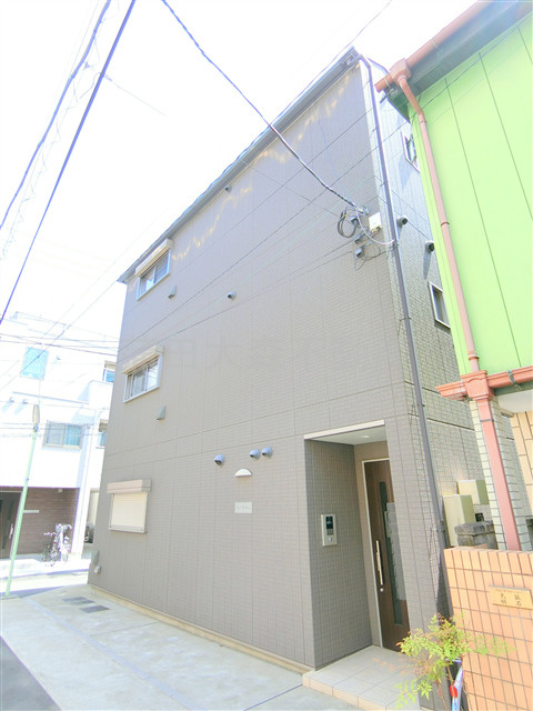 Casa de Paz Kamataの外観