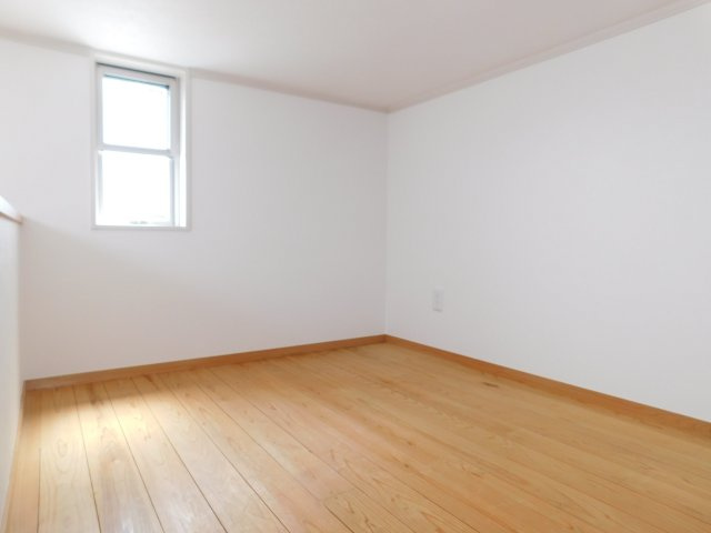 名古屋市北区六が池町の中古一戸建の収納|◇ロフト◇　　季節用品や使用頻度の低い物の収納に便利です！　家族の成長とともに物が増えても、ロフトがあることで収納不足に悩むことが少なくなります！