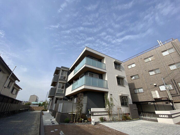 LE CIEL BLEUの外観