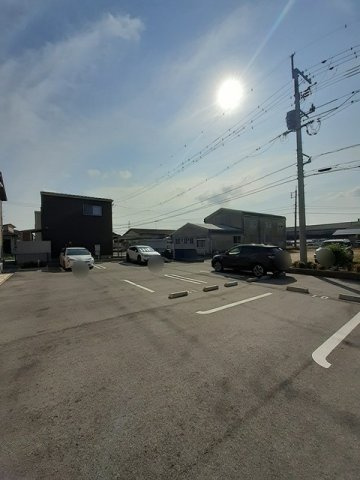 シーサイド　ＴＯＭＩＭＡＳＵの駐車場