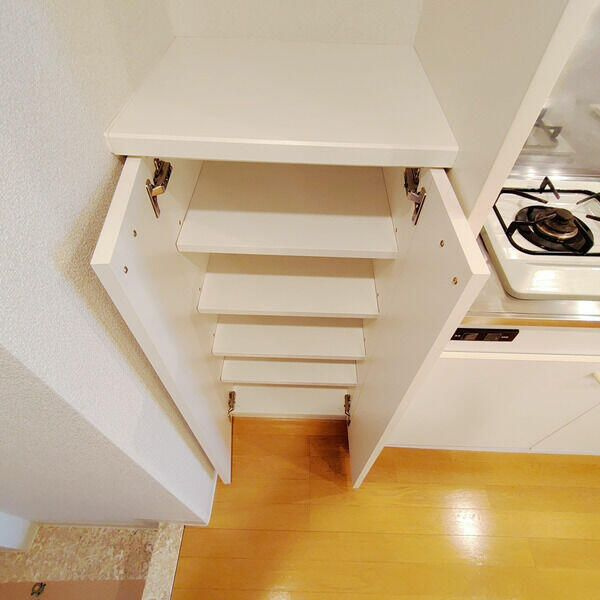 北斗ハイツ　北館の収納