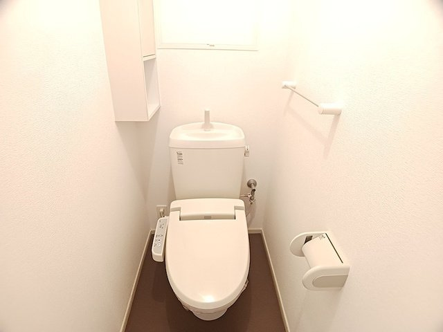 サン・エンブレィスのトイレ